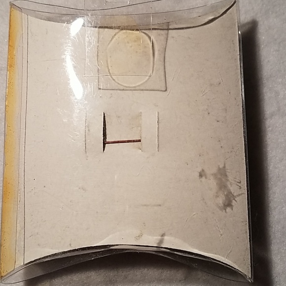 Pink Faux Stones Brooch - Picture 4 of 4